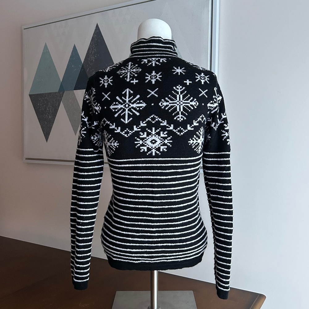 Neve⎪Wool Pullover Sweater In Size S. - Picture 3 of 11